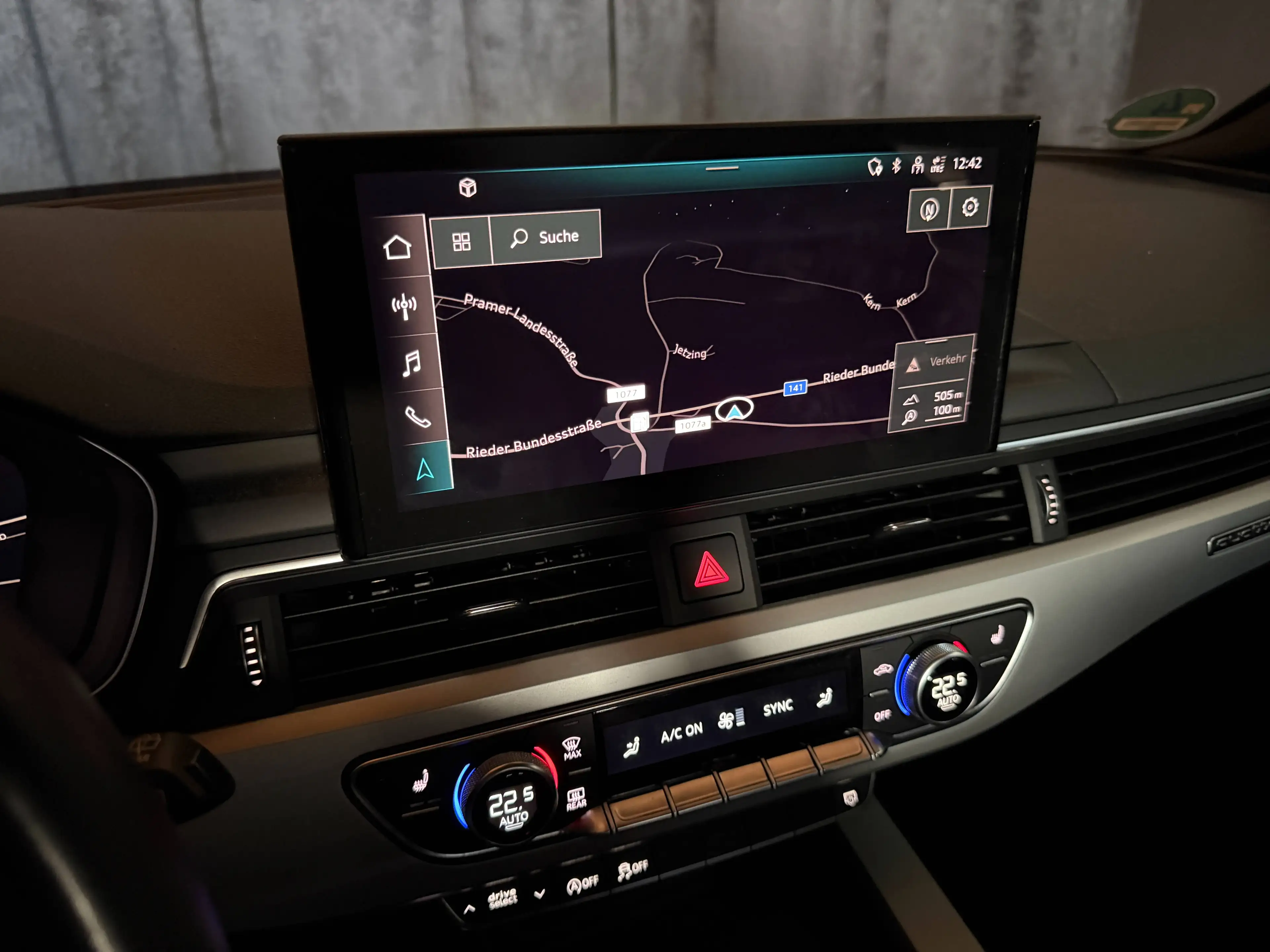 Audi A4 40 TDI quattro *AHK*VIRTUAL-COCKPIT*LED* — photo 41