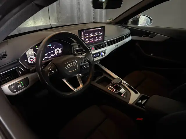 Audi A4 view 28