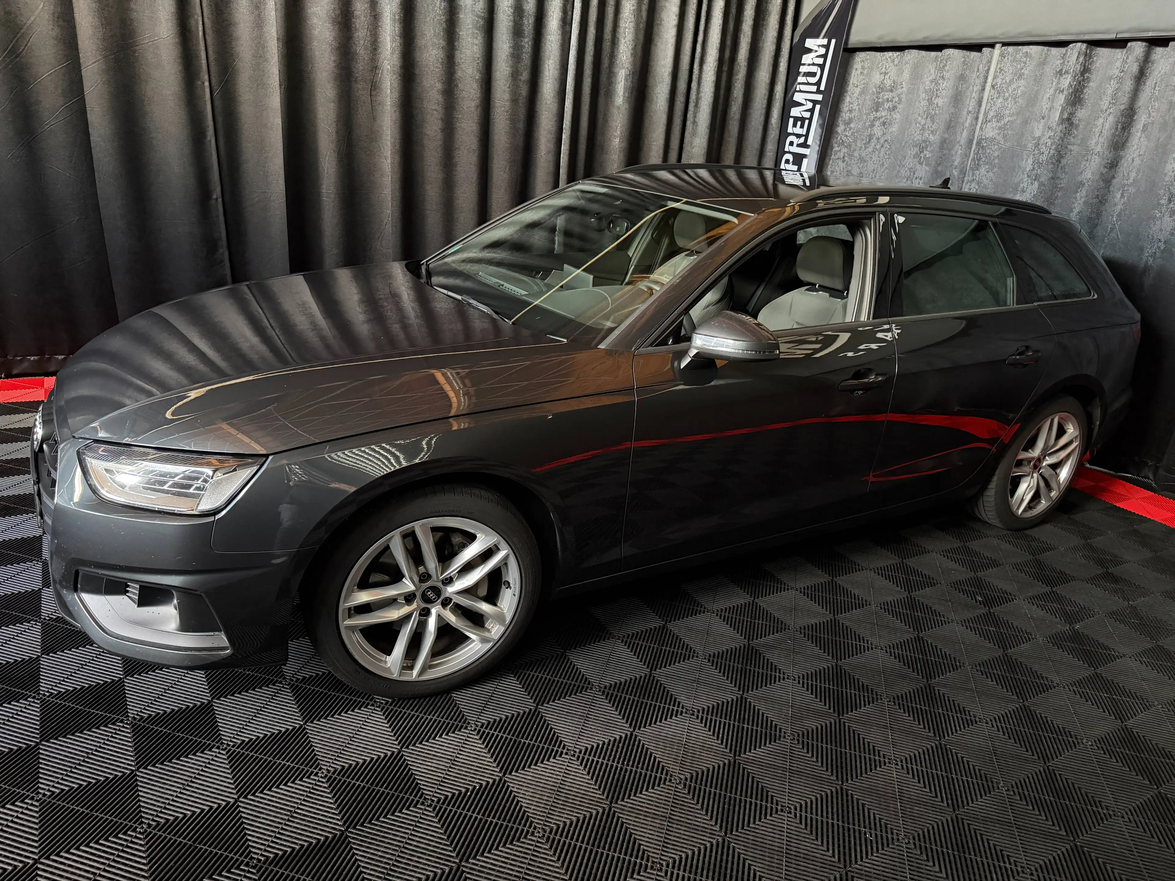 Audi A4 40 TDI quattro *AHK*VIRTUAL-COCKPIT*LED* — photo 10