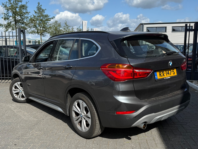 BMW X1 SDrive18d Executive | EX BPM — photo 5
