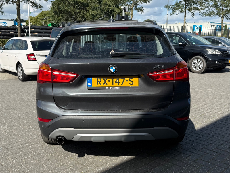 BMW X1 SDrive18d Executive | EX BPM — photo 4