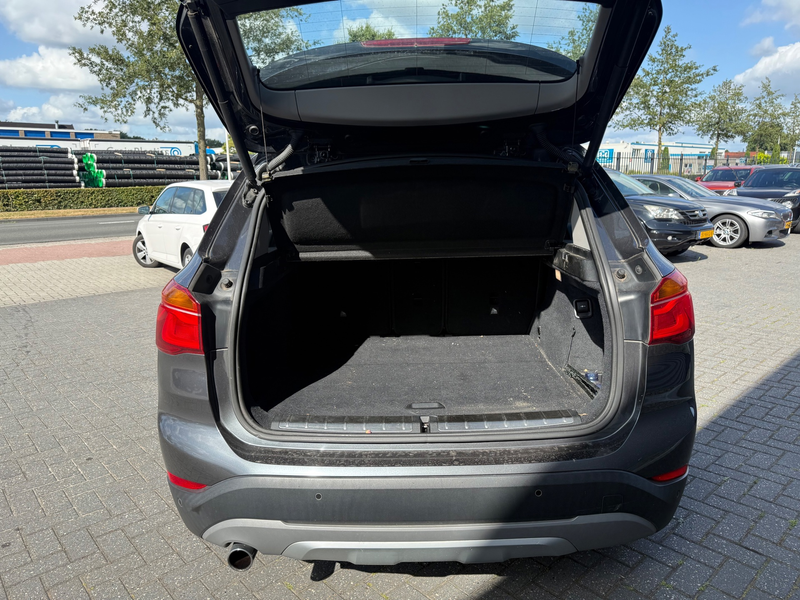 BMW X1 SDrive18d Executive | EX BPM — photo 6