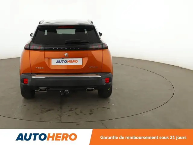 Peugeot 2008 view 5