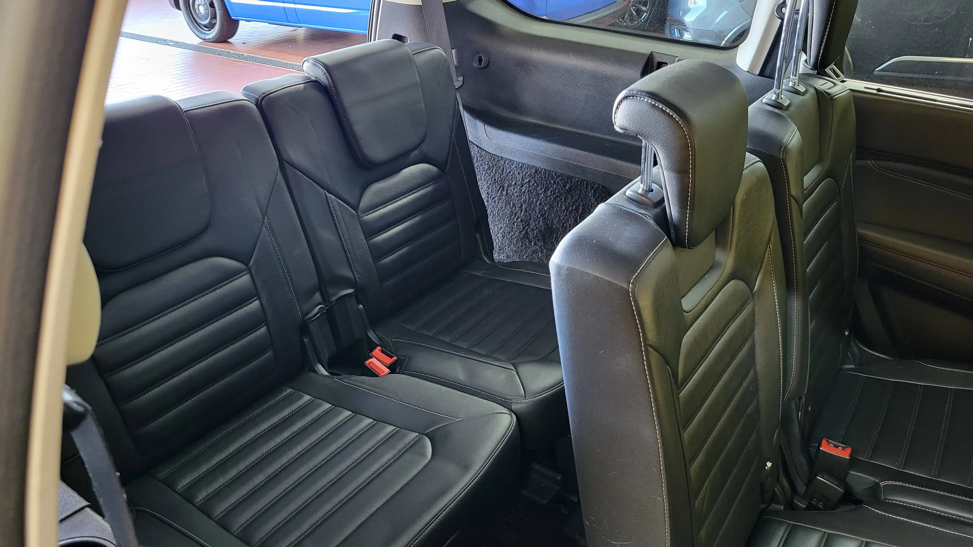 Ford Galaxy Vignale 7-SITZ/KAMERA/ACC/AHK/NAV — photo 11