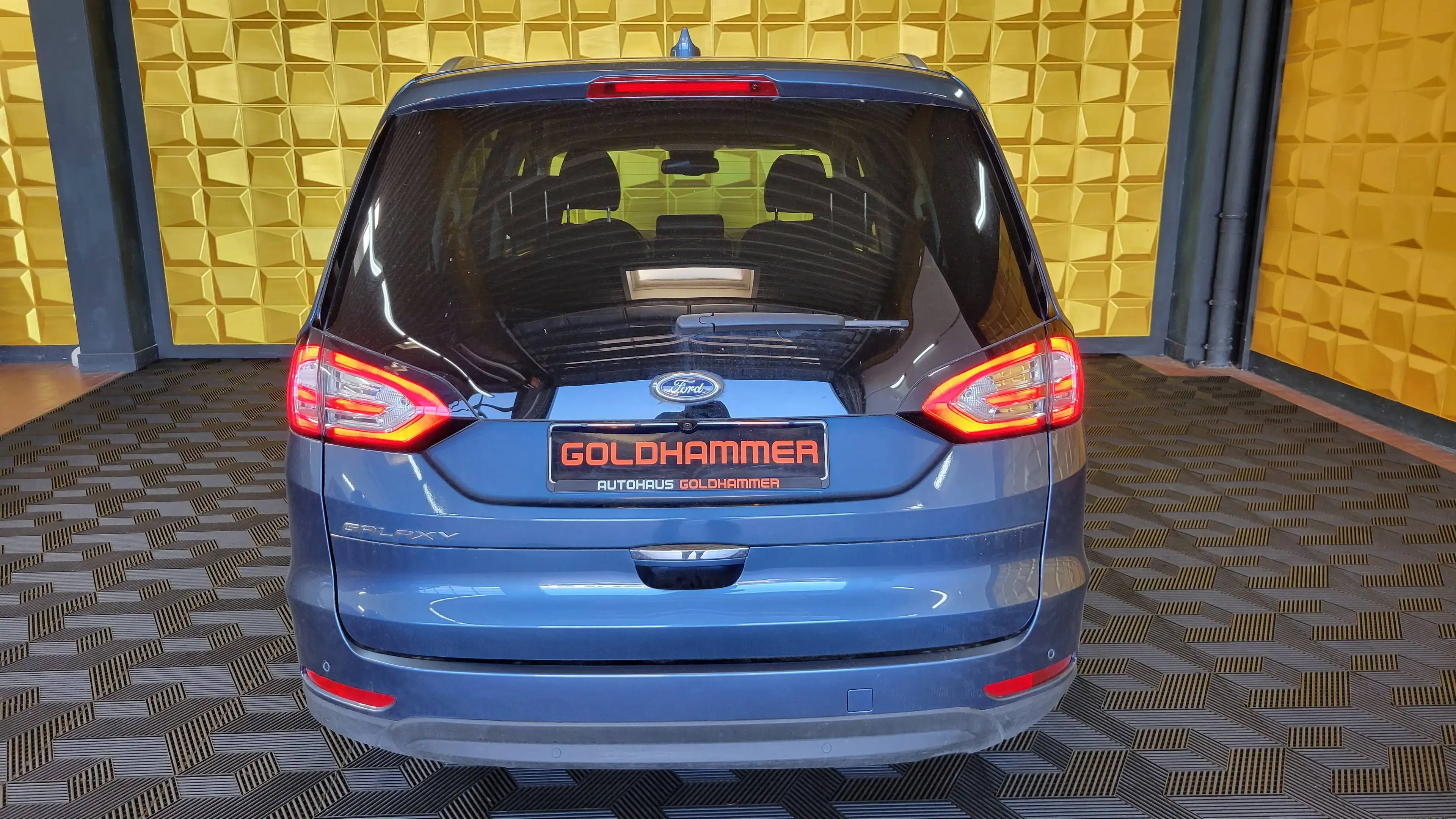 Ford Galaxy Vignale 7-SITZ/KAMERA/ACC/AHK/NAV — photo 5