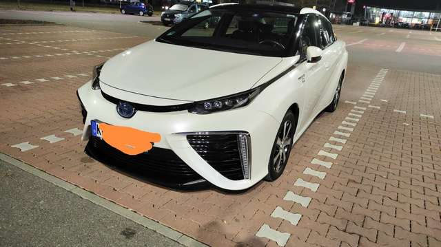 Imagine Toyota Mirai