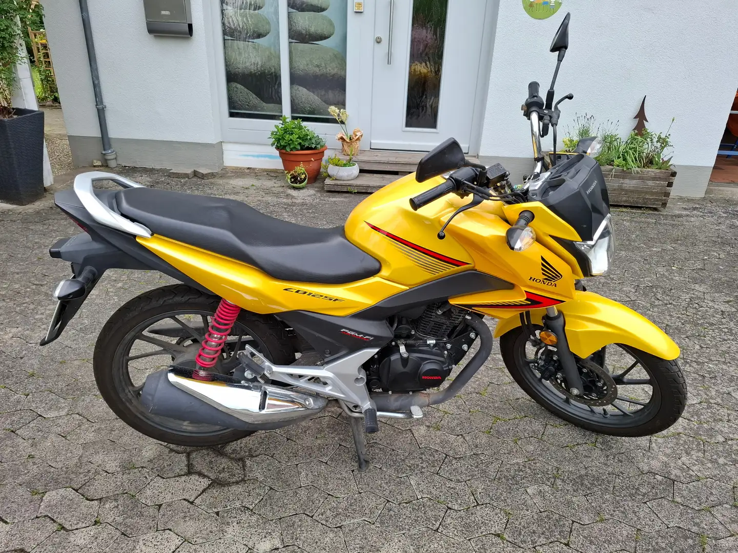 Honda CBR 125 - 1