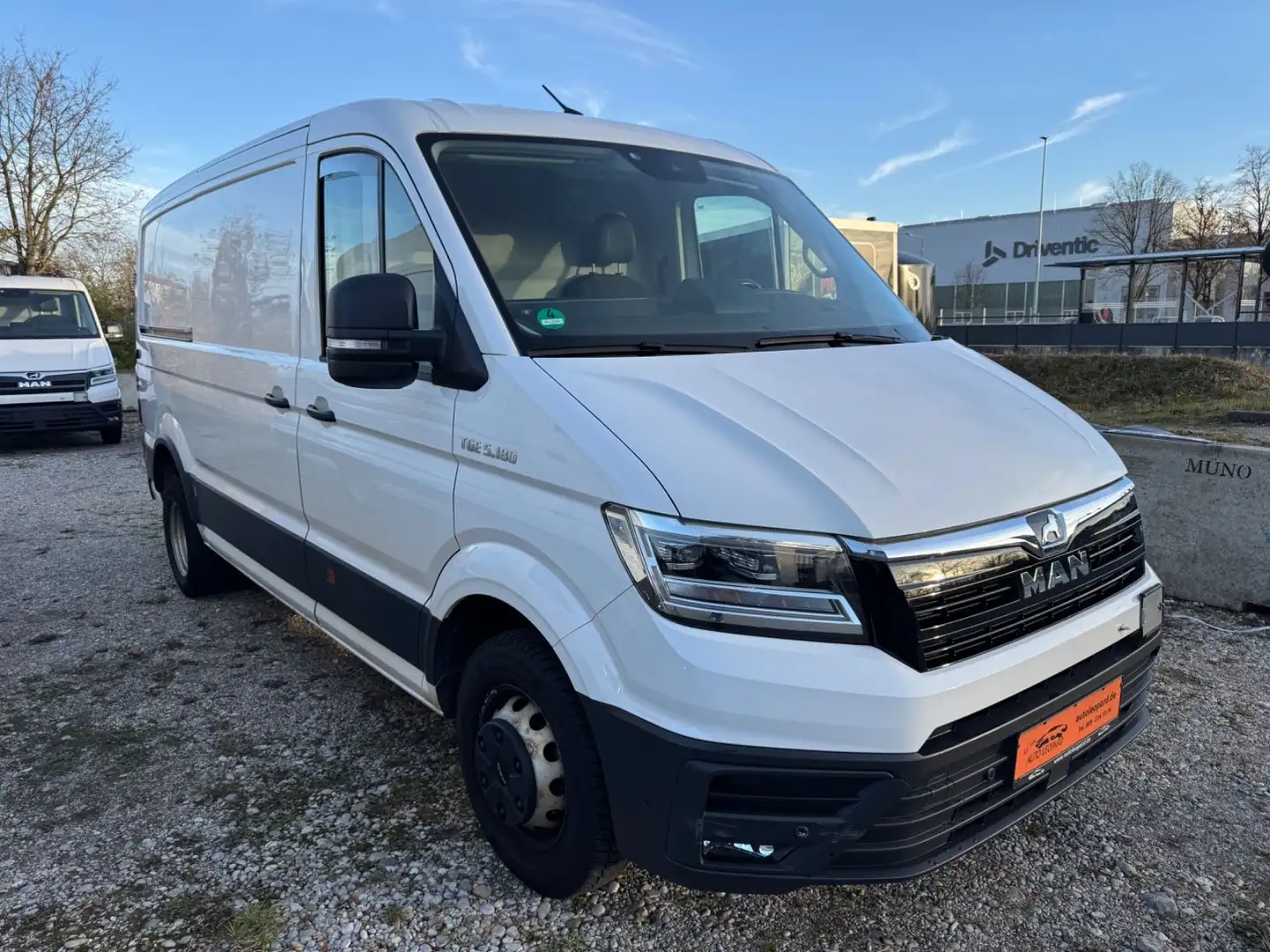 MAN TGE 5.180 , Automatik, modifiziert Weiß - 2