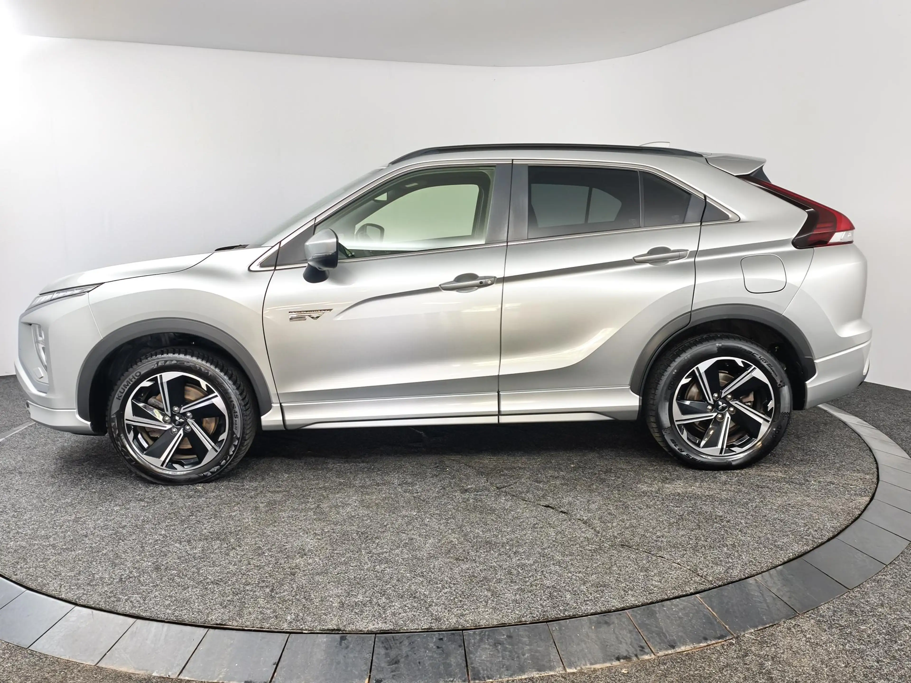 Mitsubishi Eclipse Cross 2.4 PHEV Executive Navigatie | AppleCarplay/Androi — photo 15