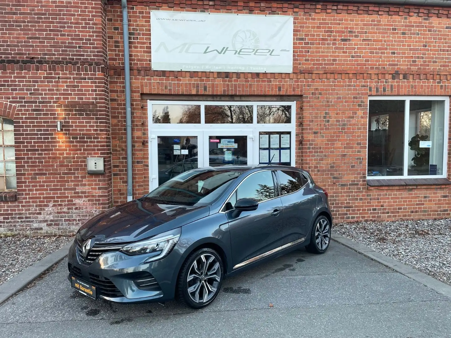 Renault Clio TCe 90 Intens LED+Kamera+SHZ+Ganzjahresr. Grau - 1