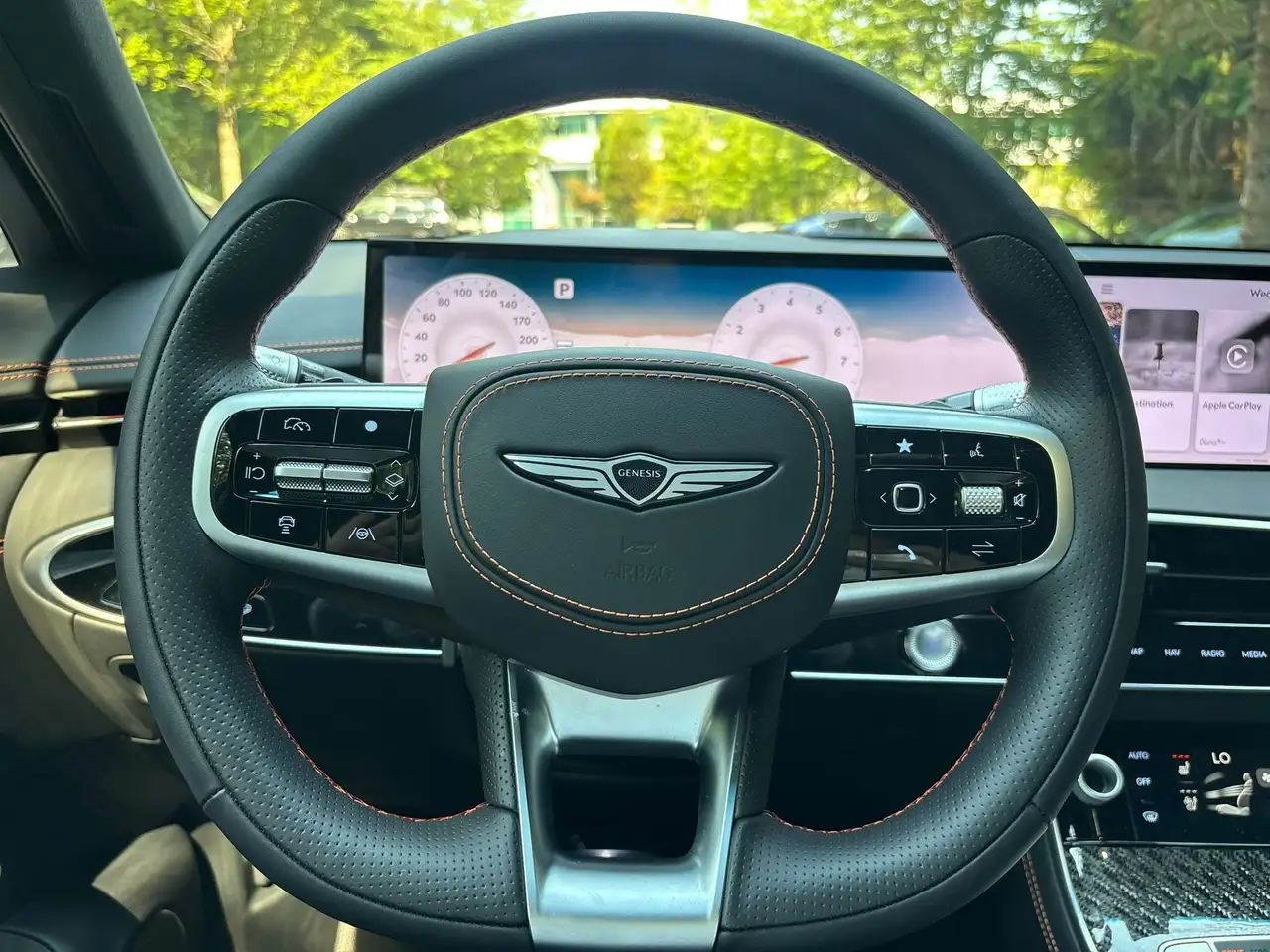 Genesis GV70 снимка Genesis GV70