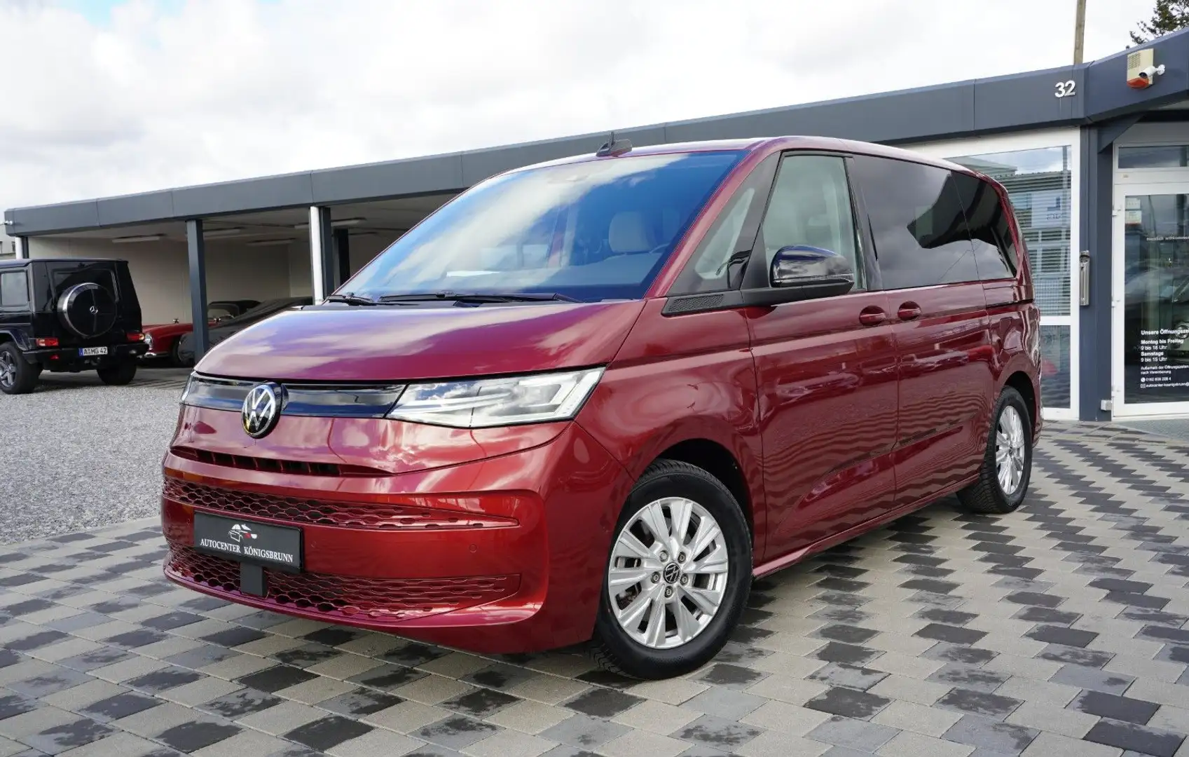 Volkswagen T7 Multivan 2.0 TDI*1.Hand*DSG*Sthz*Cam*Pano*AHK Rouge - 1
