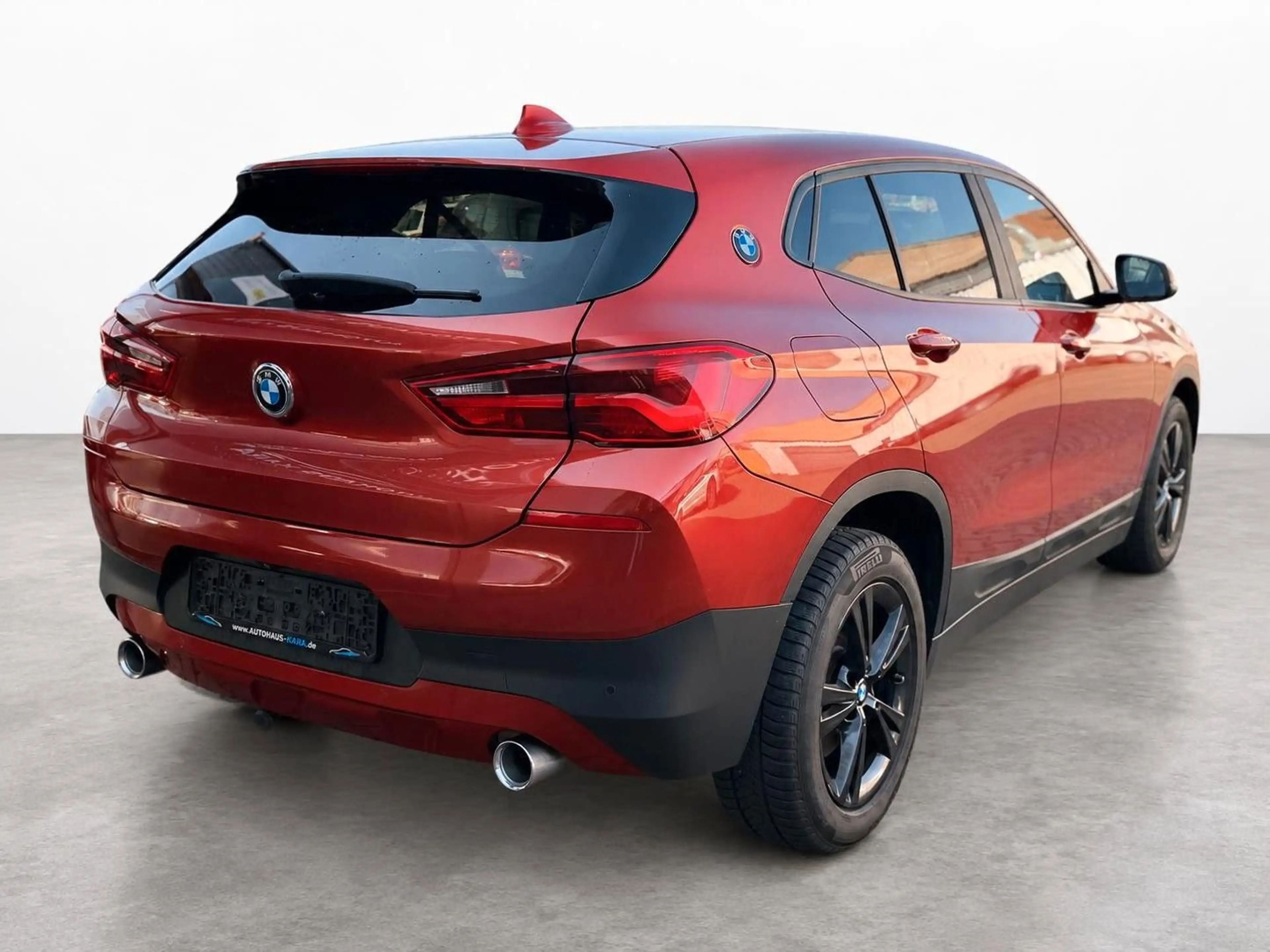 BMW X2 xDrive 20 d Advantage — photo 2