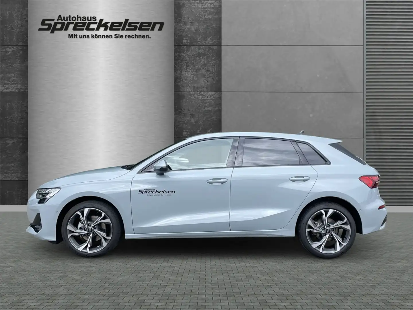 Audi A3 Sportback 1.5 TFSI advanced++ Klima Navi Grau - 2