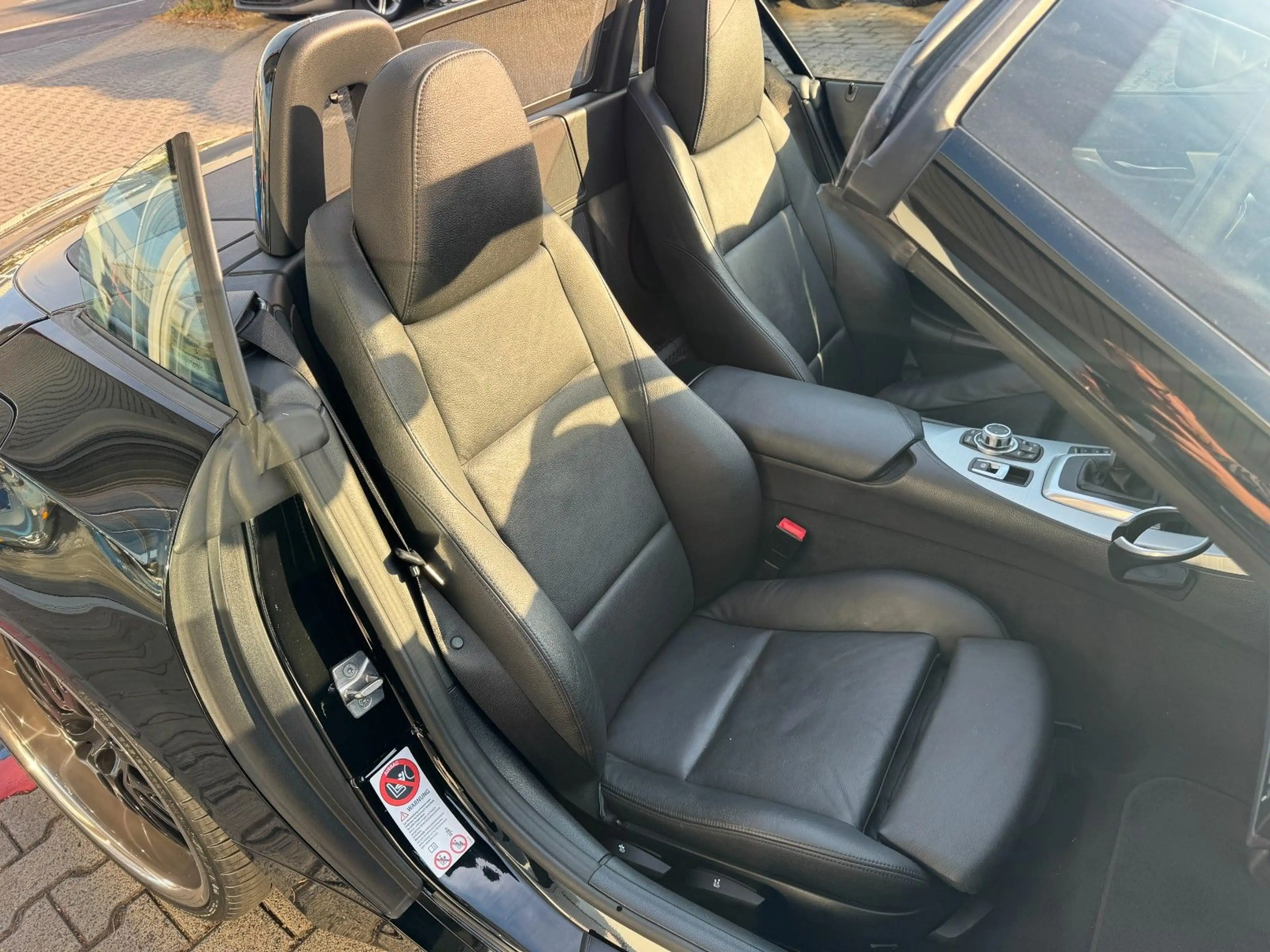 BMW Z4 Roadster sdrive 35 i — photo 14