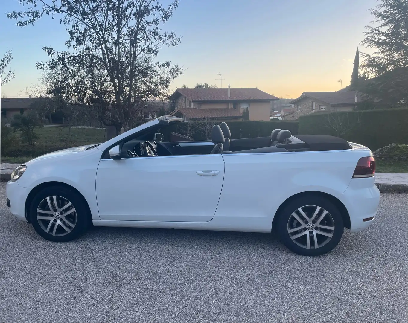 Volkswagen Golf Cabriolet Cabrio 2.0TDI CR BMT DSG - 1