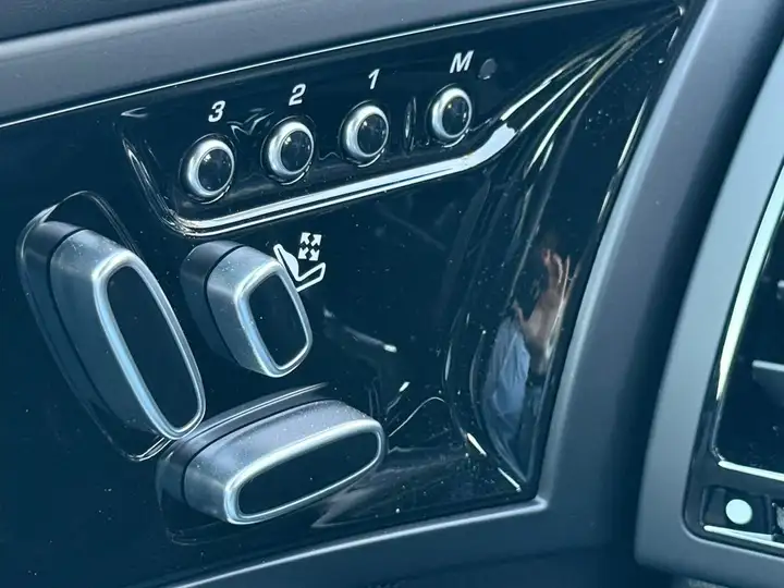 Jaguar F-Type 2024, foto 15
