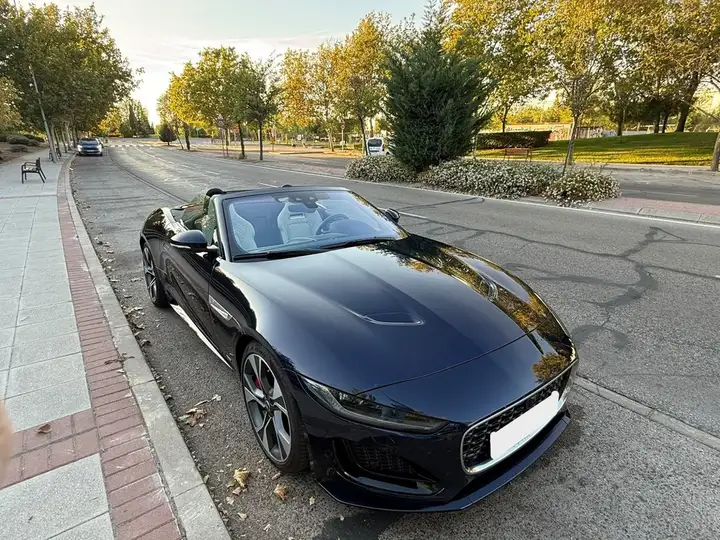 Jaguar F-Type 2024, foto 3