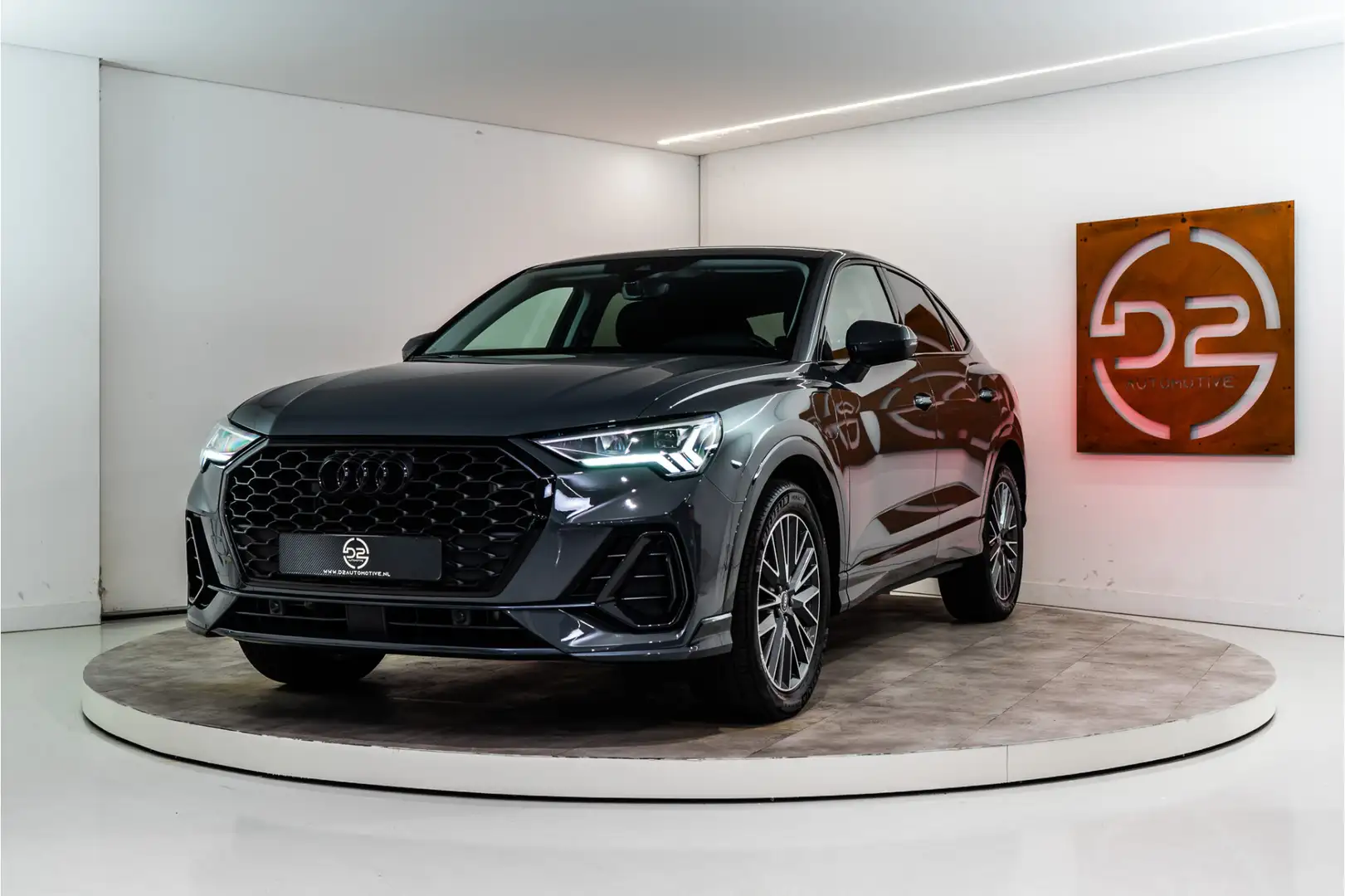 Audi Q3 Sportback 45 TFSI e S-Line 245PK | Virtual | Sfeer Grijs - 1
