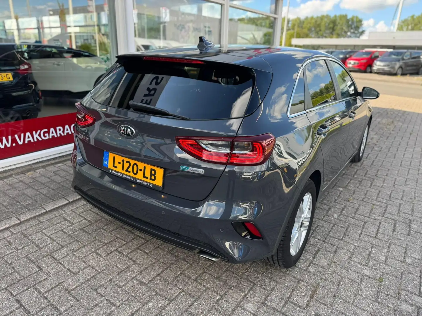 Kia Ceed SW / cee'd SW Sportswagon 1.0 T-GDi DynamicPlusLine MHEV DCT Grau - 2