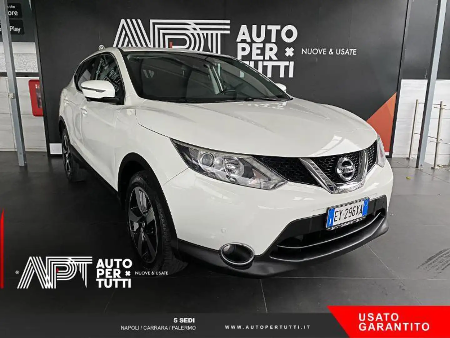 Nissan Qashqai Qashqai 1.2 dig-t Acenta Premium 115cv Bianco - 2