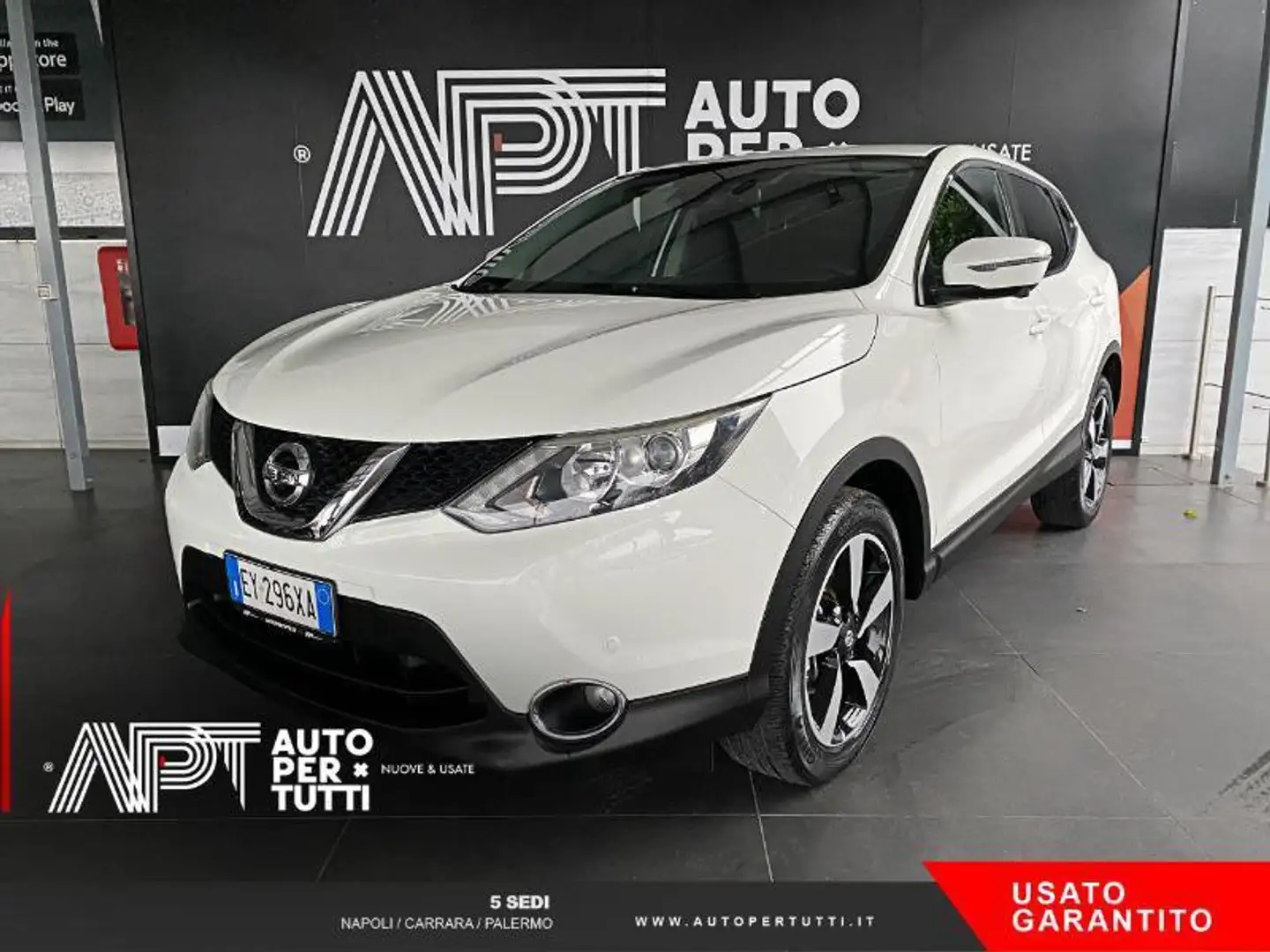 Nissan Qashqai Qashqai 1.2 dig-t Acenta Premium 115cv Bianco - 1