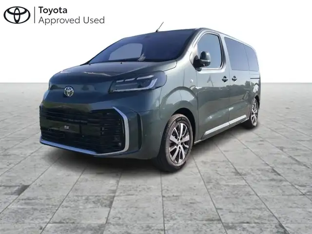 Toyota Verso Family PR 8pl
