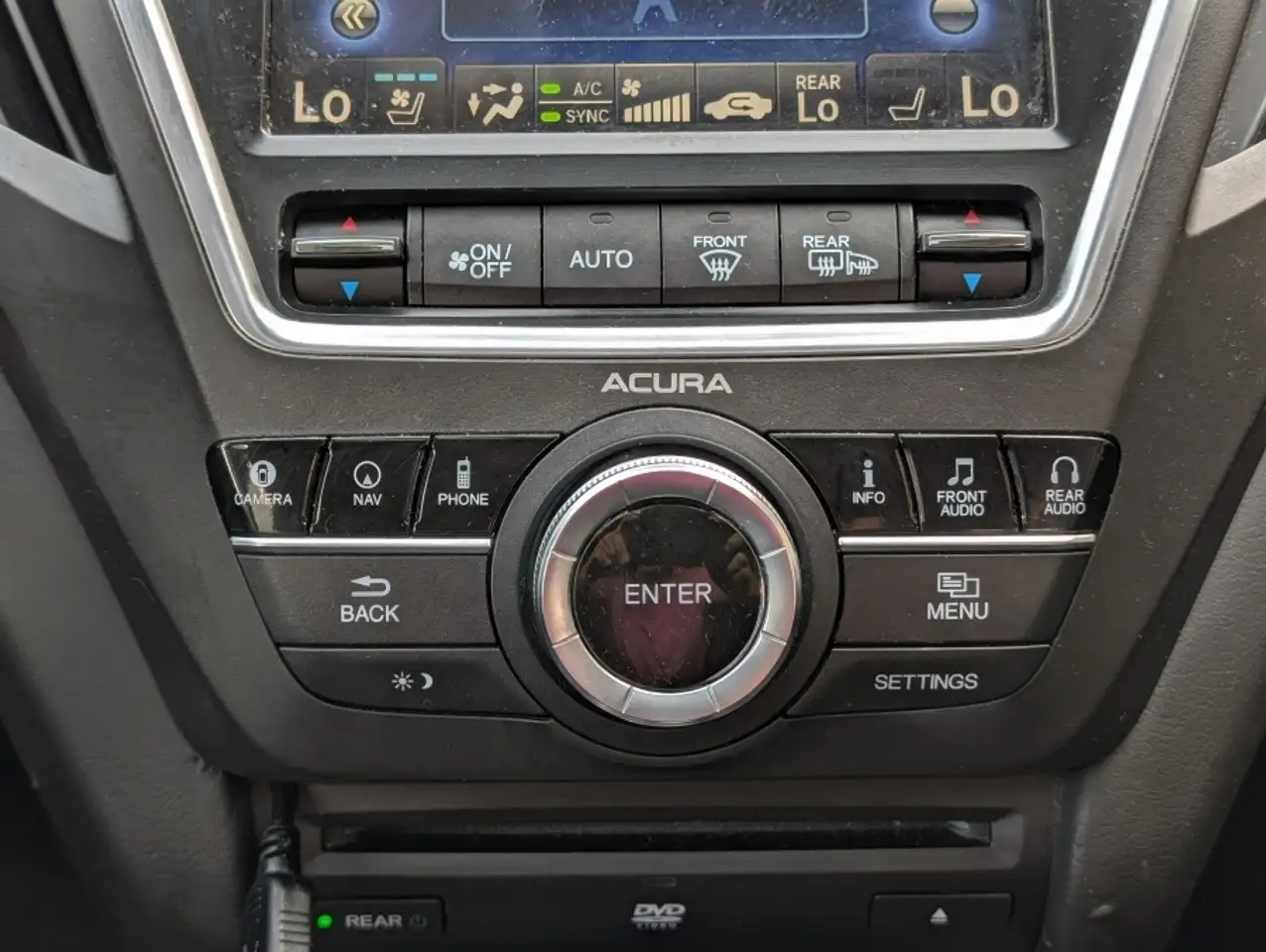 Acura MDX photo Acura MDX