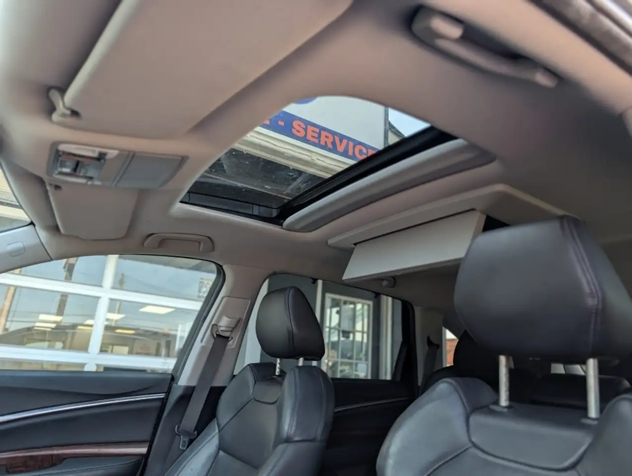 Acura MDX photo Acura MDX