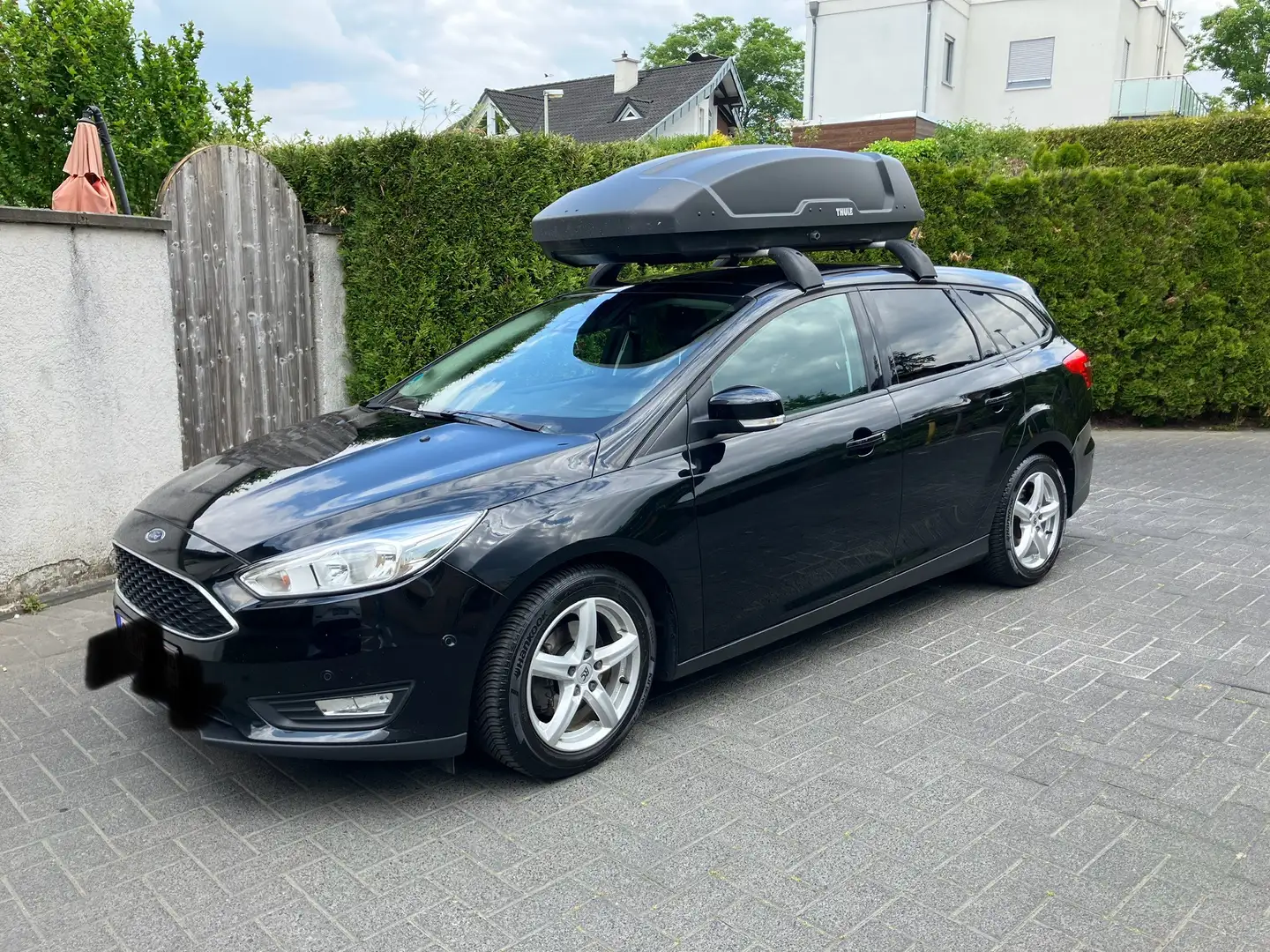 Ford Focus Focus Turnier 1.0 EcoBoost Start-Stopp-System Busi Schwarz - 1