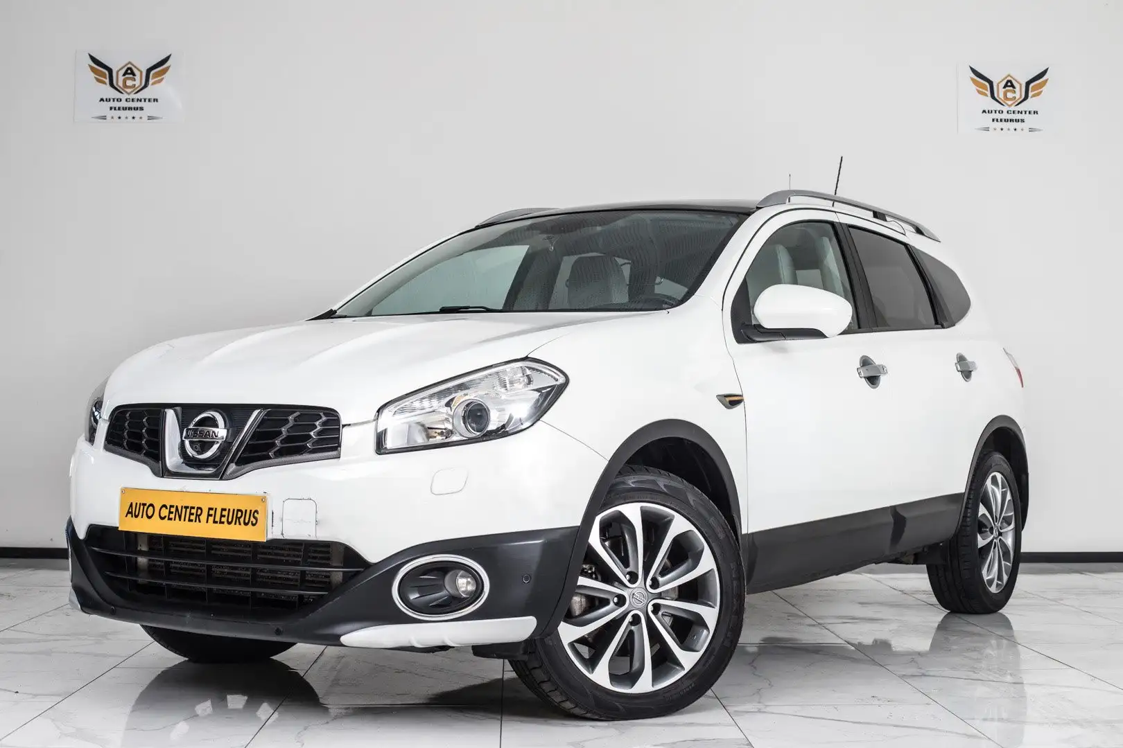 Nissan Qashqai+2 2.0 dCi 4WD / 7 PLACES - Boite automatique Blanc - 2