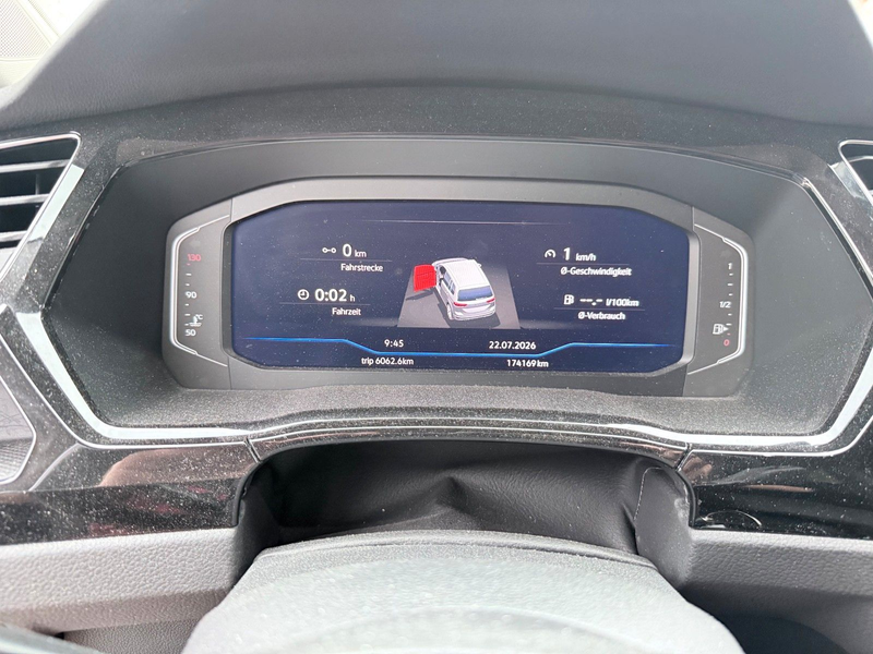 Volkswagen Touran Active Start-Stopp — photo 10