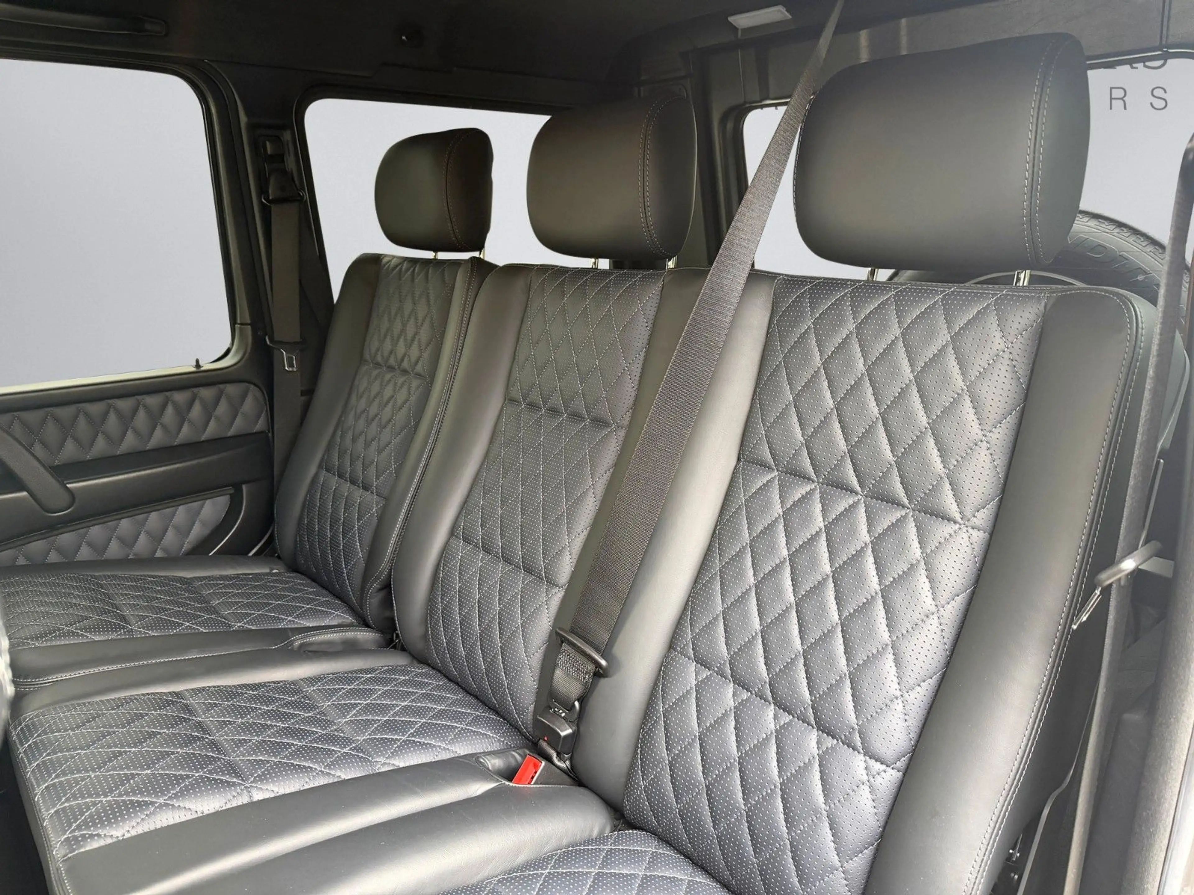 Mercedes-Benz G 63 AMG Full Carbon Standheizung SHZ/SK Carplay — photo 8