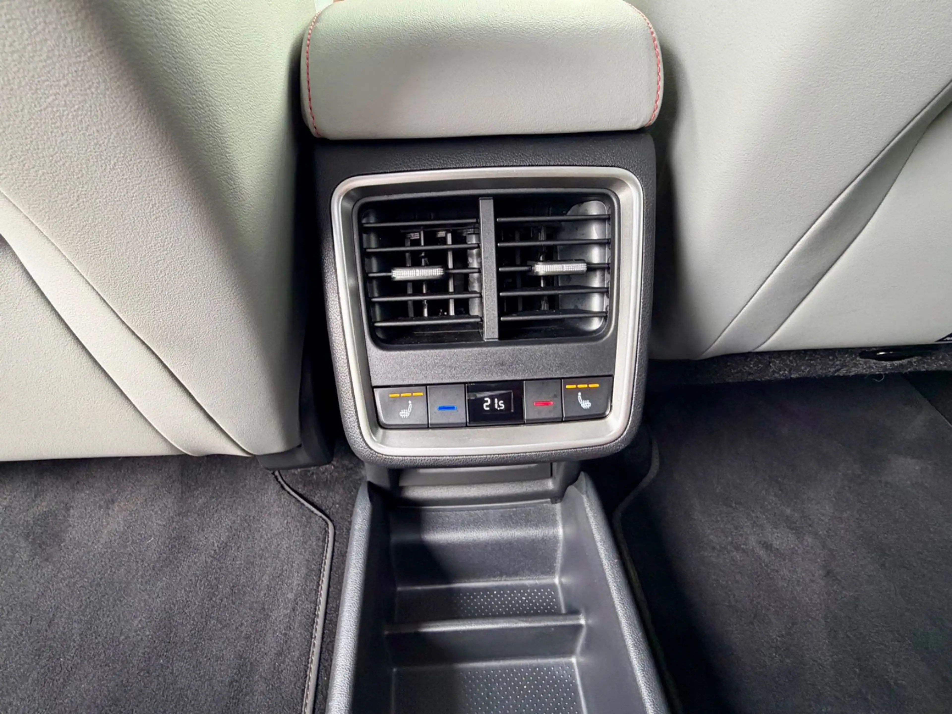 Skoda Elroq 85 First Edition *MAXX*WÄRMEPUMPE*AHK* — photo 12