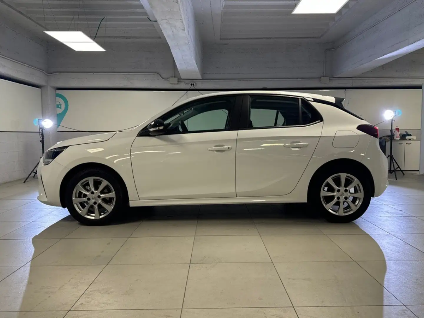 Opel Corsa 1.2 75cv Edition MT5 Blanc - 2