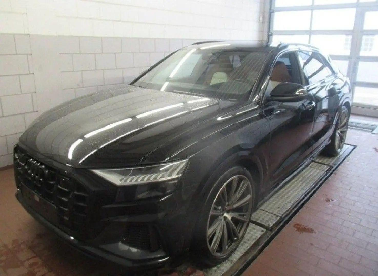Audi SQ8 TFSI tiptronic exclusive AHK HUD AssistTour+ Noir - 2
