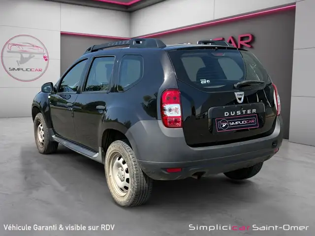Dacia Duster view 3