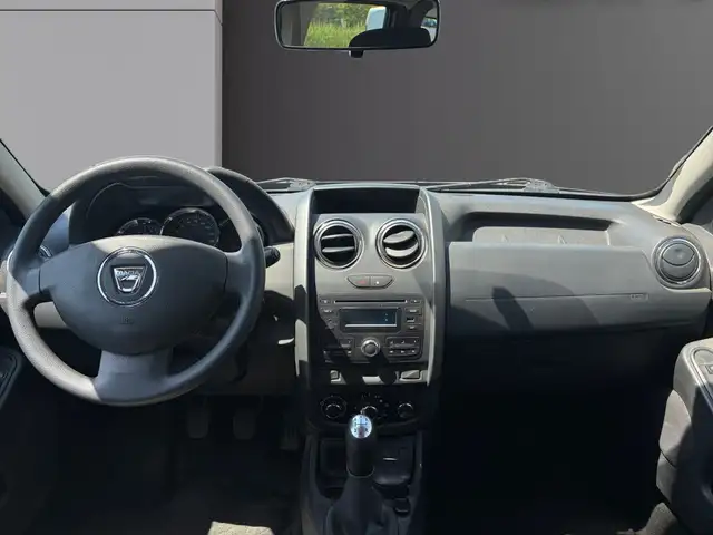 Dacia Duster view 2