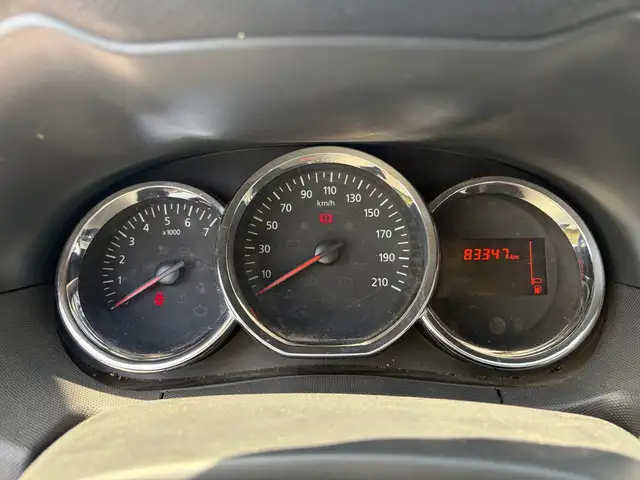 Dacia Duster view 14