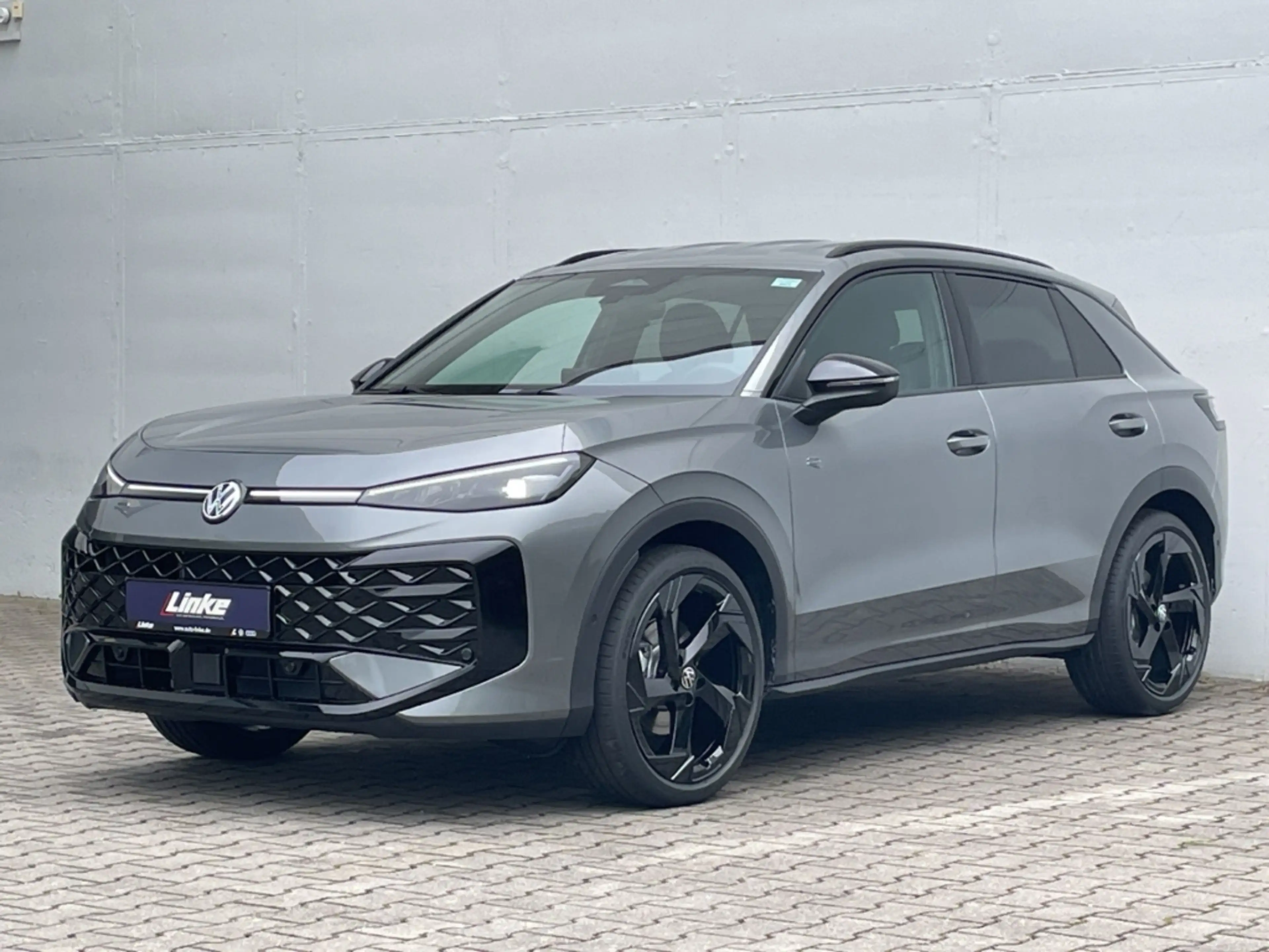 Volkswagen T-Roc R-Line 1.5 eTSI DSG AHK/Kamera/App-Connect/LED Plu — photo 3