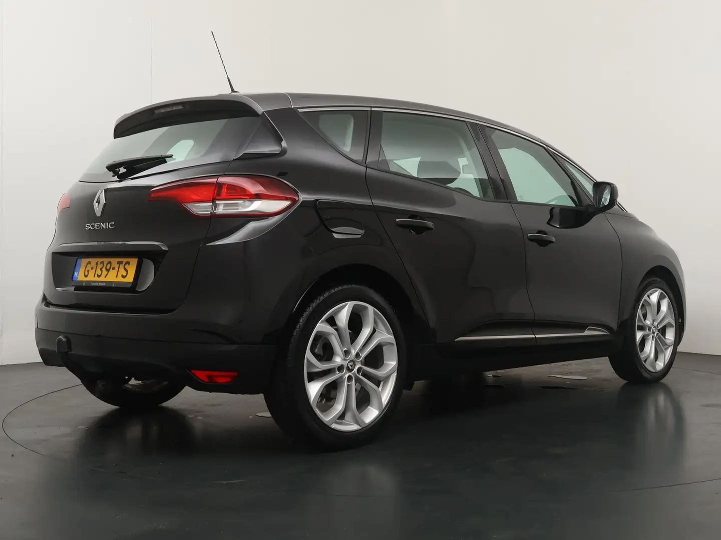 Renault Scenic TCe 140 GPF Limited | Trekhaak | Navigatie | Parke Zwart - 2