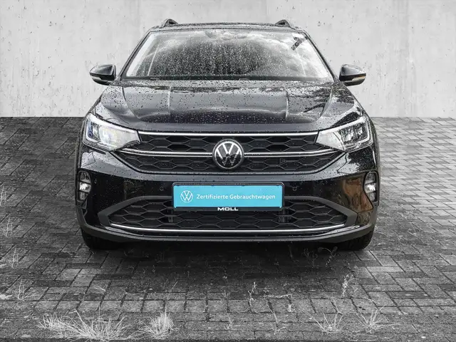 Volkswagen Taigo view 3