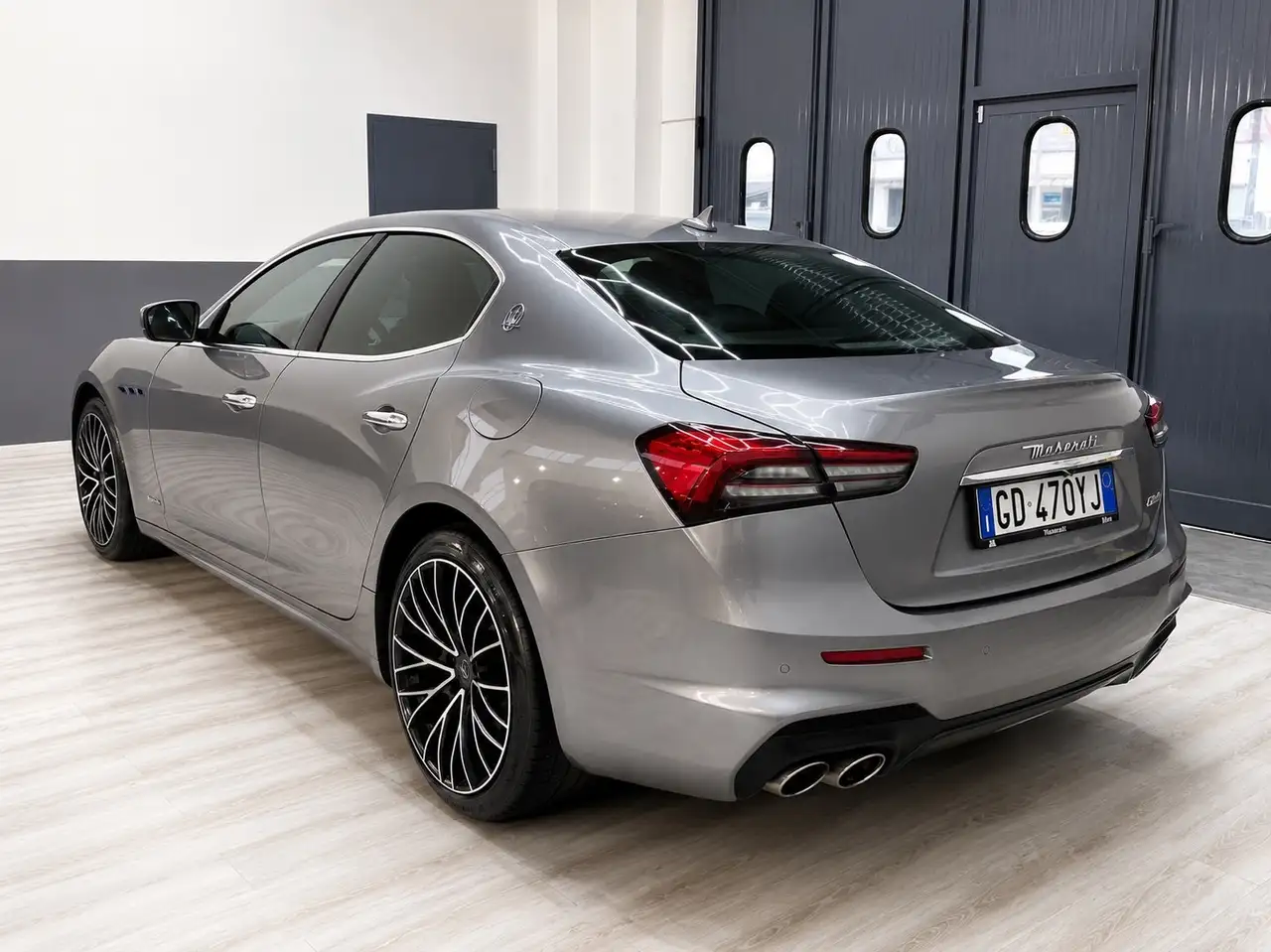 Maserati Ghibli 2021