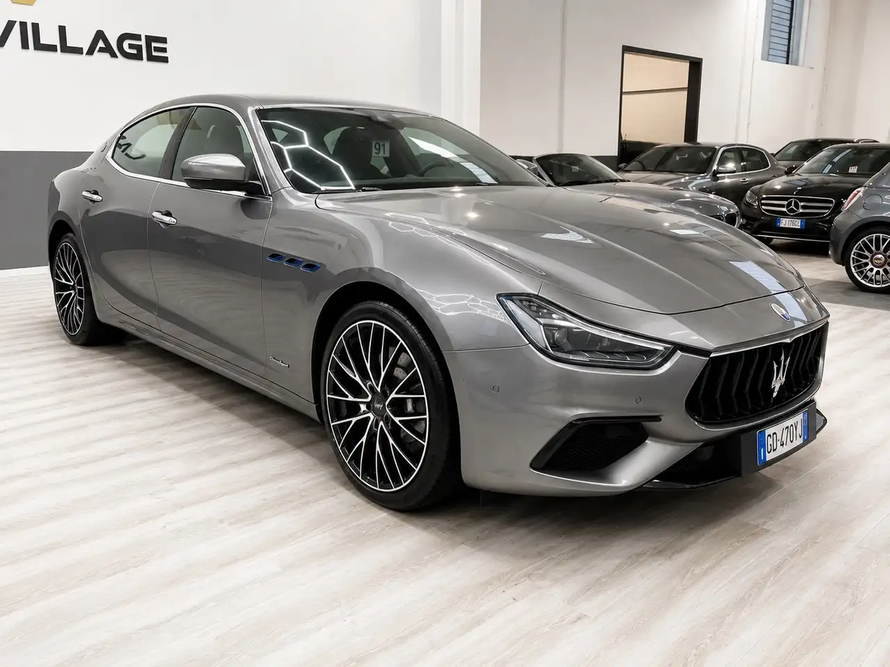 Maserati Ghibli 2021