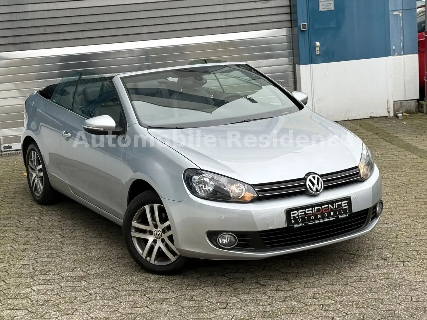 Volkswagen Golf VI Cabrio 1.2TSI*LEDER*AHK*MFL*PDC*ALU*TEMP Silber - 2