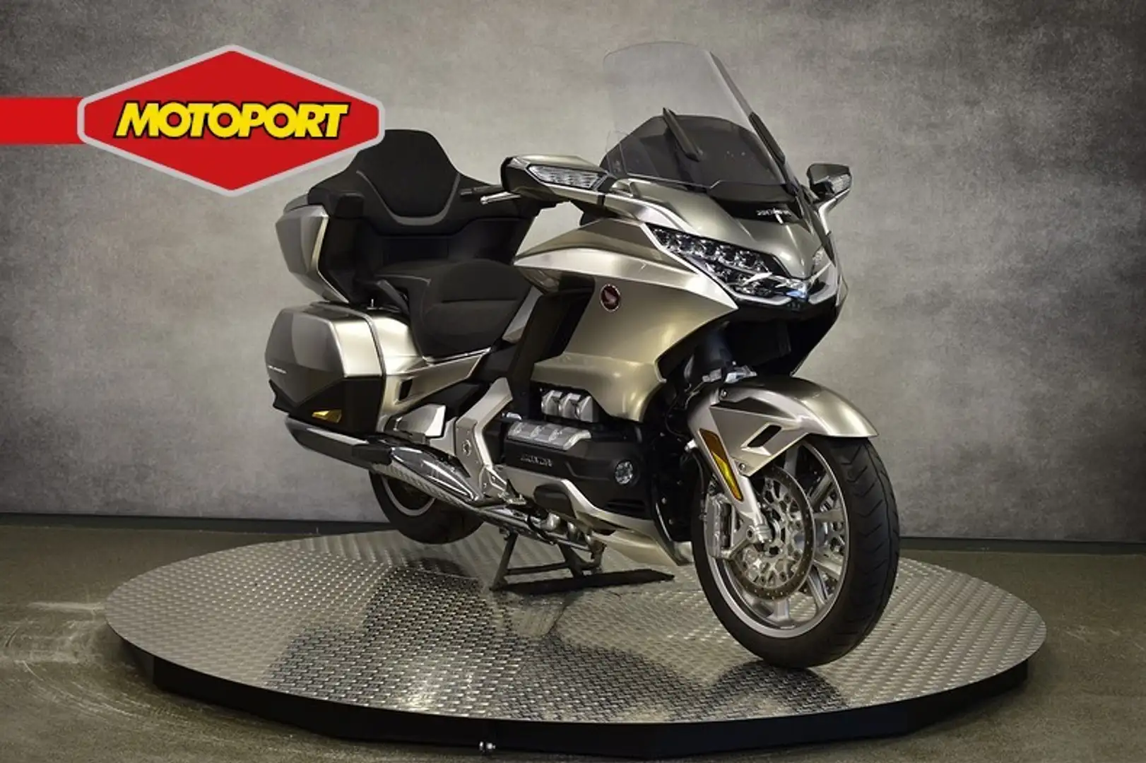 Honda GL 1800 GOLDWING TOUR DELUXE Zilver - 2