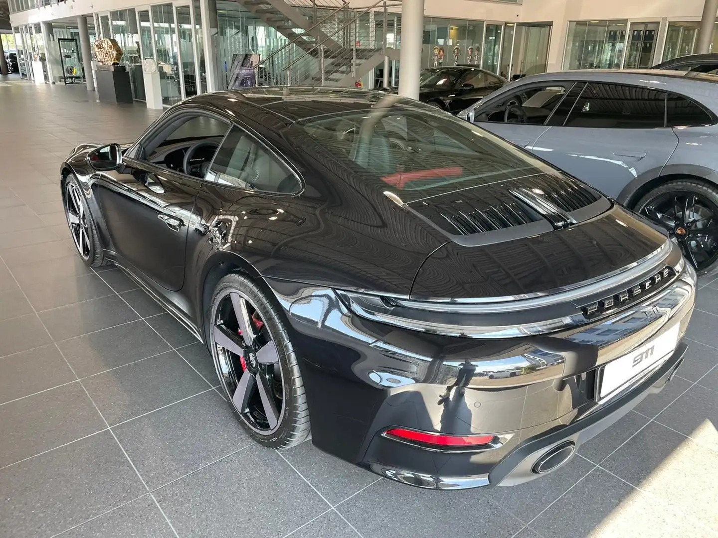 Porsche 992 911 Carrera S AM 2026 Ufficiale in pronta consegna Noir - 2