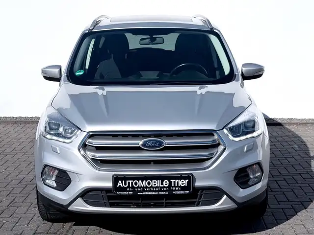 Ford Kuga view 2