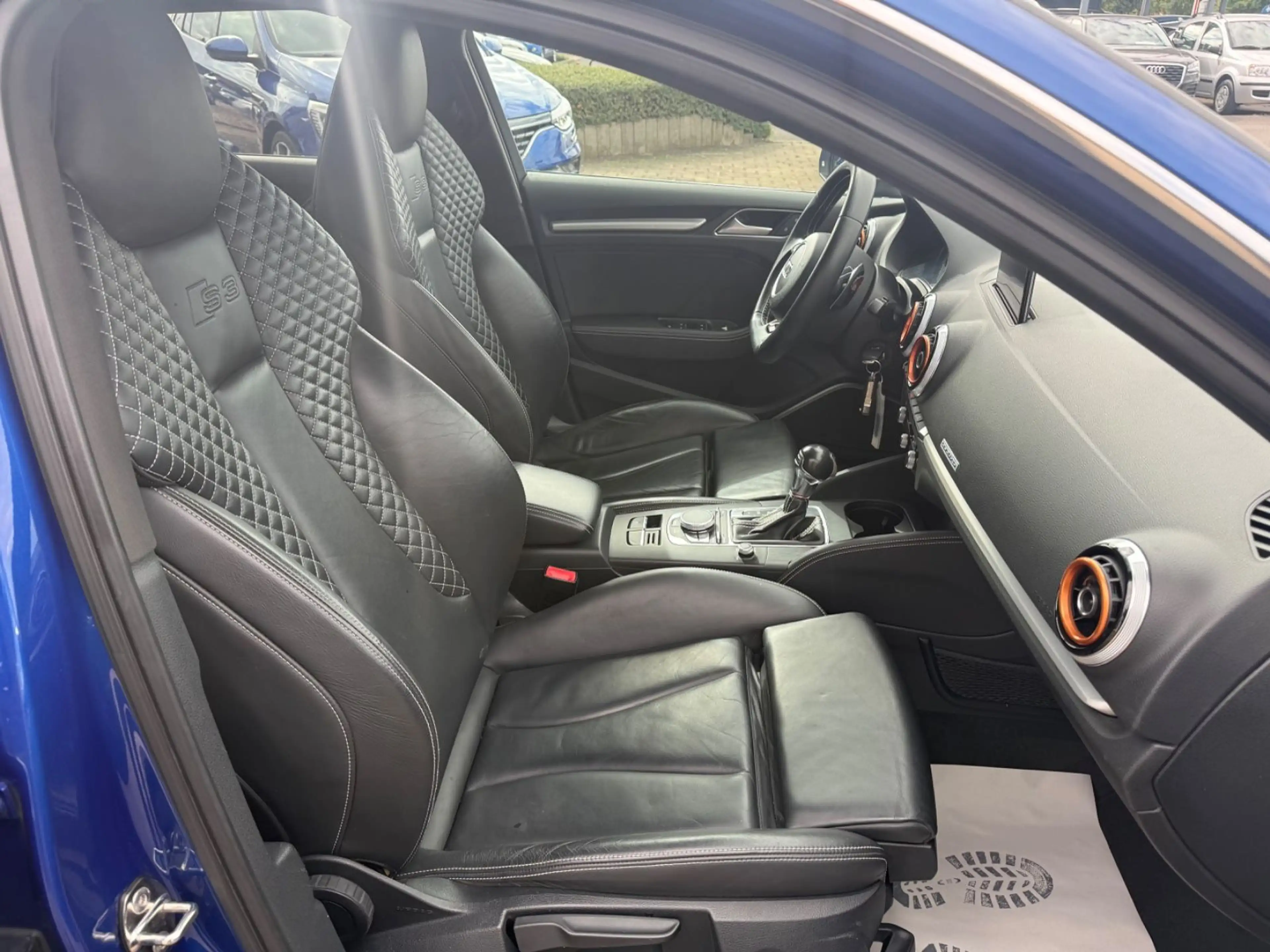 Audi S3 Sportback 2.0 TFSI quattro Bang&Olufsen LED — photo 14