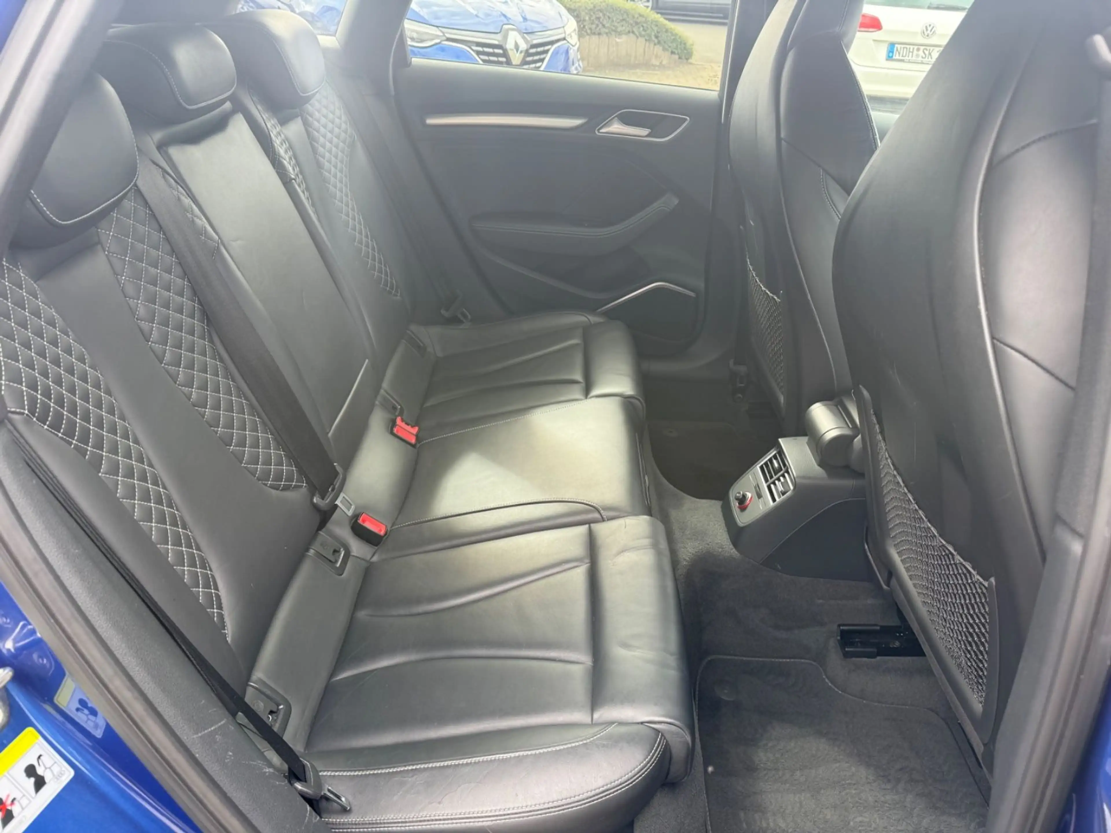 Audi S3 Sportback 2.0 TFSI quattro Bang&Olufsen LED — photo 13